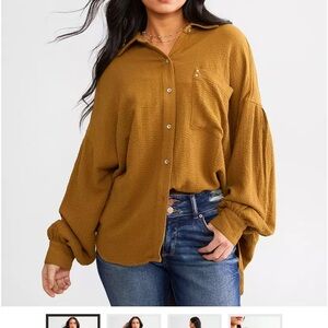 Buckle Women's Golden Button-Down Shirt